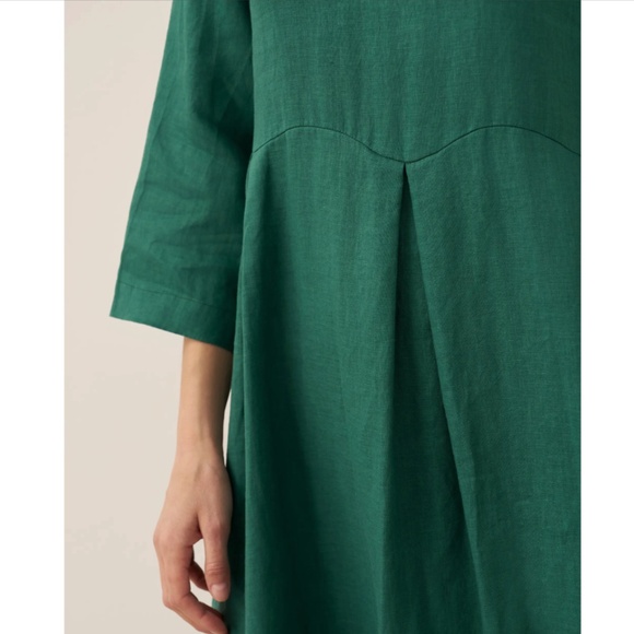100% Linen Bateau Neck Pleated Maxi Dress, verdant green, brand new with tag on - Picture 3 of 8
